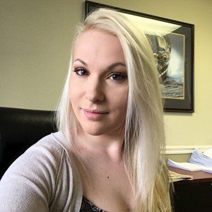 Meet your Posher, Elle